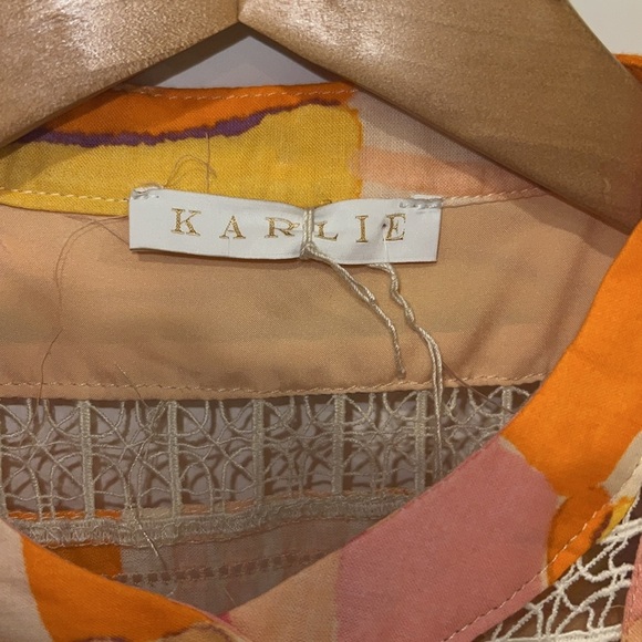 Karlie Multicolor Striped Top NWOT - Picture 3 of 11